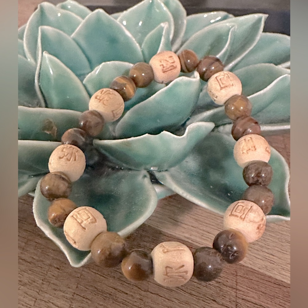 Lucky Karma Tiger’s Eye Bracelet~ Protection & Balance